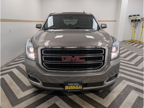 Used 2019 GMC Yukon SLT w/ HD Trailering Package AWD/4WD image 29