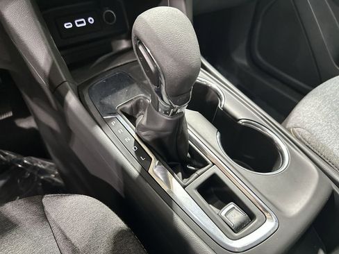 Used 2024 Chevrolet Equinox LT image 20