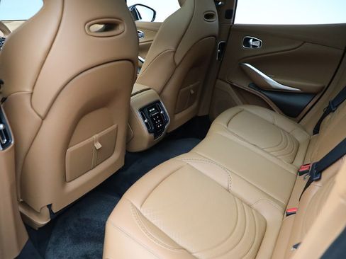 Used 2024 Aston Martin DBX AWD/4WD image 19