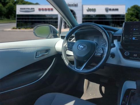 Used 2024 Toyota Corolla SE FWD image 30