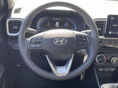 New 2026 Hyundai Venue SE FWD image 12
