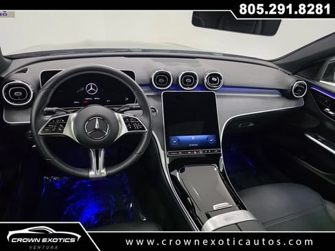 Used 2025 Mercedes-Benz C 300 Sedan image 18