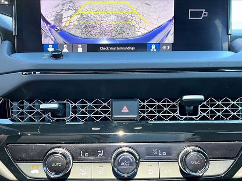 Used 2023 Honda Accord Sport image 17