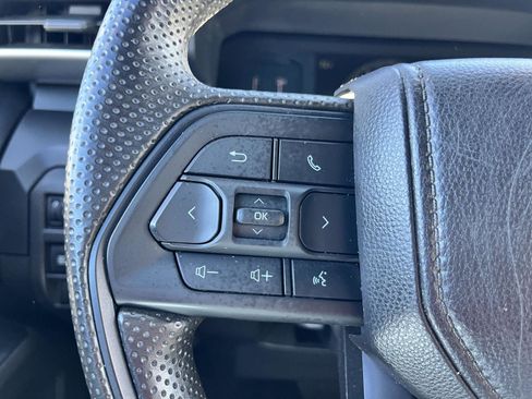 Certified 2025 Toyota Tacoma SR image 31