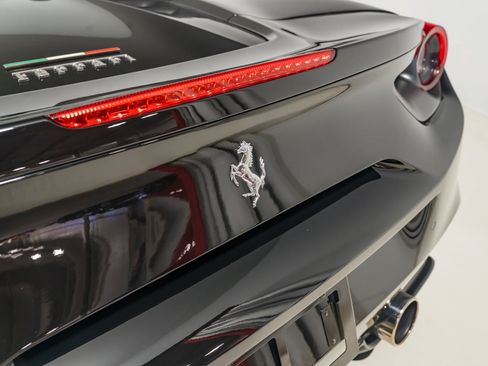 Certified 2018 Ferrari 488 Spider RWD image 54