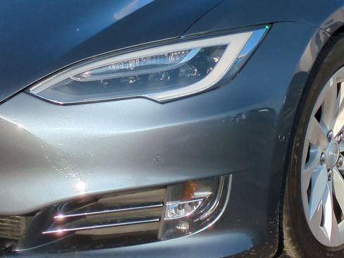 Used 2017 Tesla Model S P100D image 11