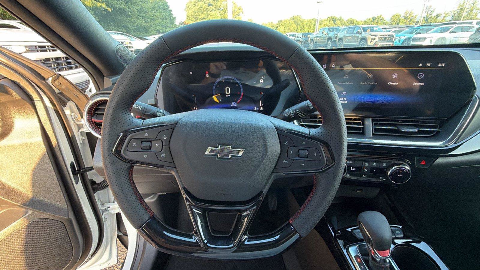 New 2026 Chevrolet Trax RS w/ Sunroof Package FWD image 19