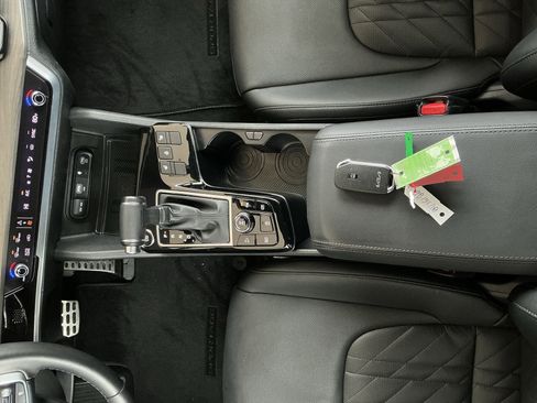 Used 2023 Kia Sportage X-Pro image 11