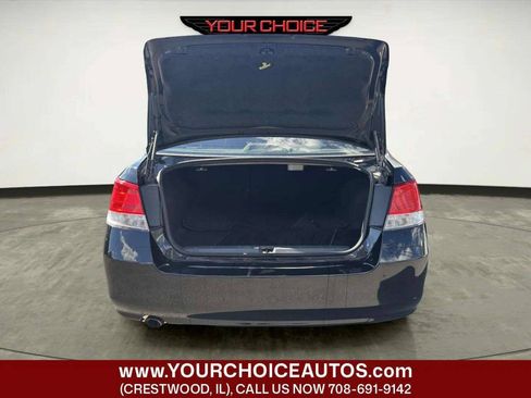 Used 2014 Subaru Legacy 2.5i Premium AWD/4WD image 9