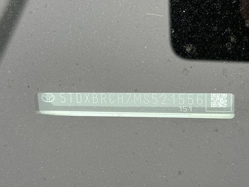 Used 2021 Toyota Highlander Limited image 4