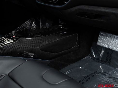 Used 2022 Ferrari SF90 Stradale image 33