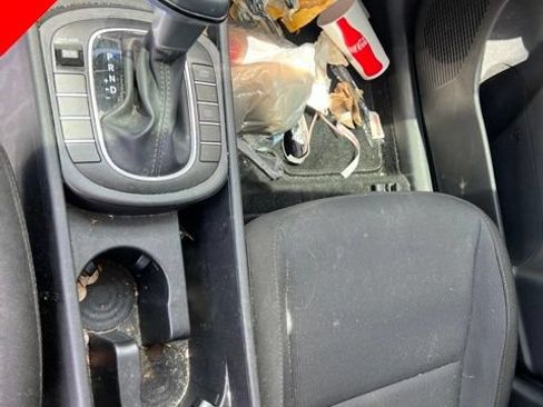 Used 2025 Hyundai Kona SEL FWD image 26