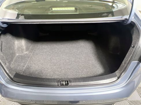 Used 2025 Toyota Corolla LE FWD image 34