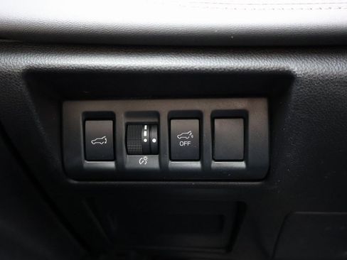 Used 2023 Subaru Outback Limited image 33