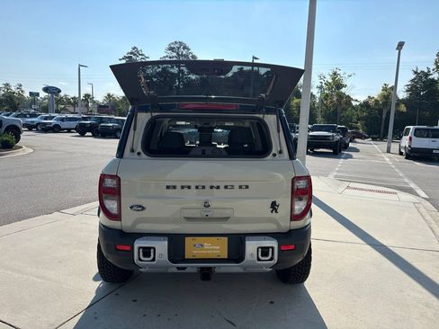Certified 2025 Ford Bronco Sport Badlands w/ Sasquatch Badlands Package AWD/4WD image 7