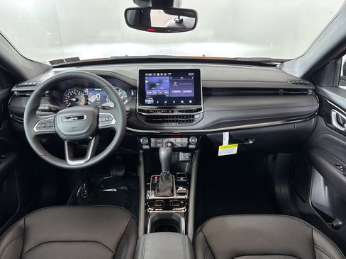 New 2026 Jeep Compass Limited image 4