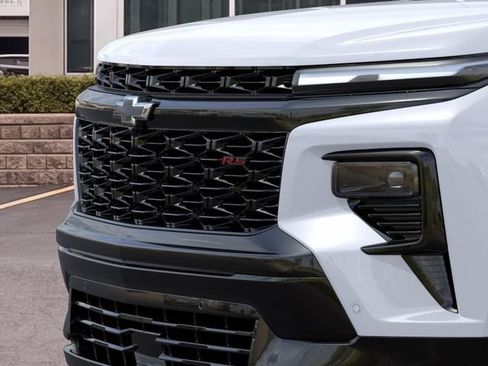New 2026 Chevrolet Traverse RS w/ LPO, Floor Liner Package AWD/4WD image 13