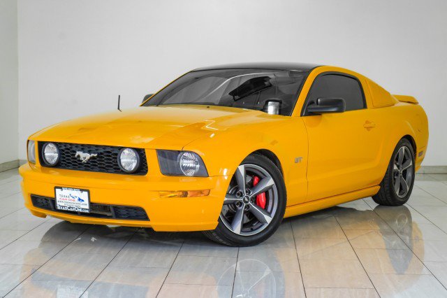 Used 2007 Ford Mustang GT RWD image 4