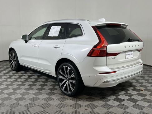 Certified 2023 Volvo XC60 B5 Ultimate w/ Protection Package Premier image 8