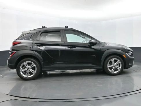 Used 2023 Hyundai Kona SEL AWD/4WD image 4