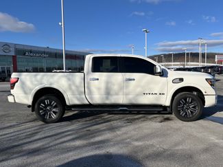 Used 2022 Nissan Titan Platinum Reserve w/ Moonroof Package video 2