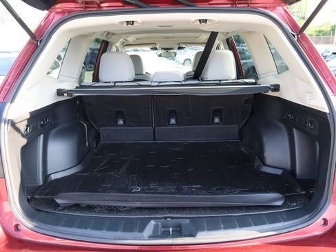 Certified 2022 Subaru Forester Premium AWD/4WD image 7