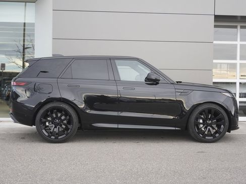 New 2026 Land Rover Range Rover Sport Dynamic SE image 7