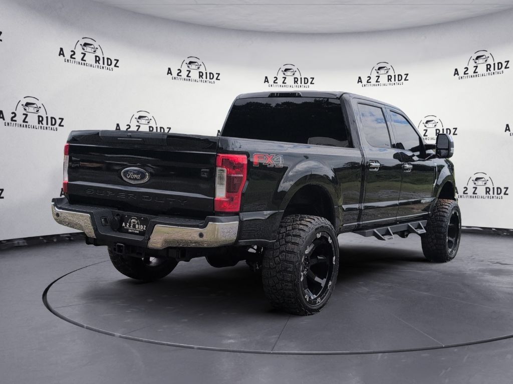 Used 2017 Ford F250 XLT w/ XLT Premium Package AWD/4WD image 6