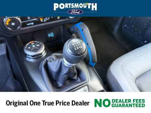 Certified 2024 Ford Bronco Black Diamond image 10