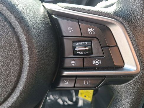 Used 2023 Subaru Crosstrek 2.0i AWD/4WD image 23