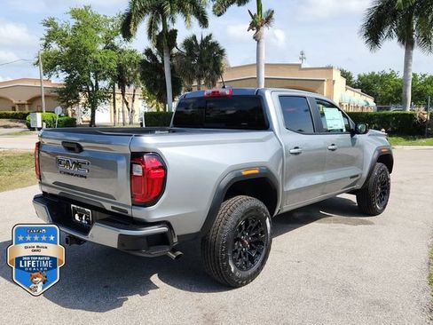 New 2026 GMC Canyon Elevation w/ LPO, Black Badging Package RWD image 4