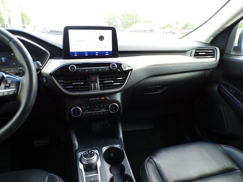 Used 2022 Ford Escape SEL FWD image 13