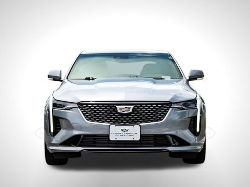 Used 2023 Cadillac CT4 Luxury w/ Sun And Sound Package image 2