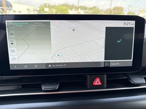 Used 2026 Kia Carnival FWD image 19