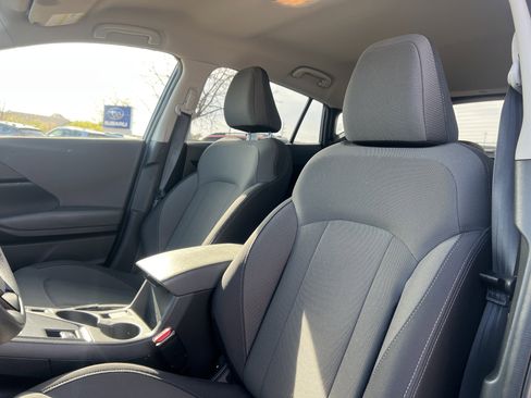 Used 2024 Subaru Crosstrek 2.0i image 24