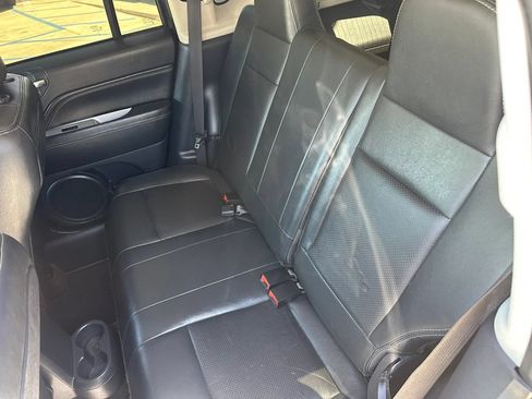 Used 2017 Jeep Compass High Altitude AWD/4WD image 24