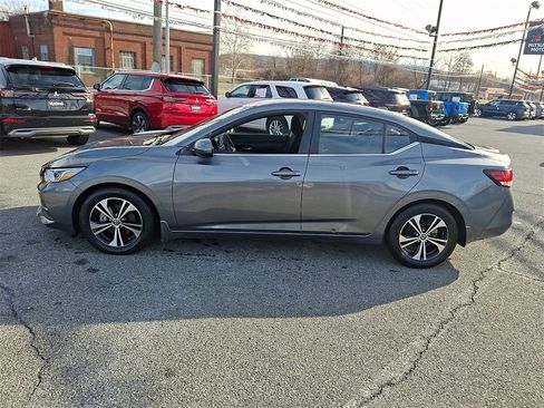 Used 2022 Nissan Sentra SV w/ All-Weather Package image 9