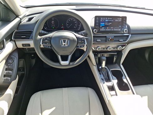 Used 2020 Honda Accord EX image 11