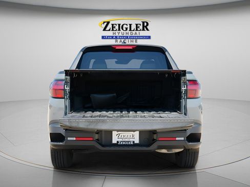 Certified 2023 Hyundai Santa Cruz SE AWD/4WD image 10