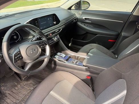 Used 2021 Hyundai Sonata SEL w/ Convenience Package FWD image 10