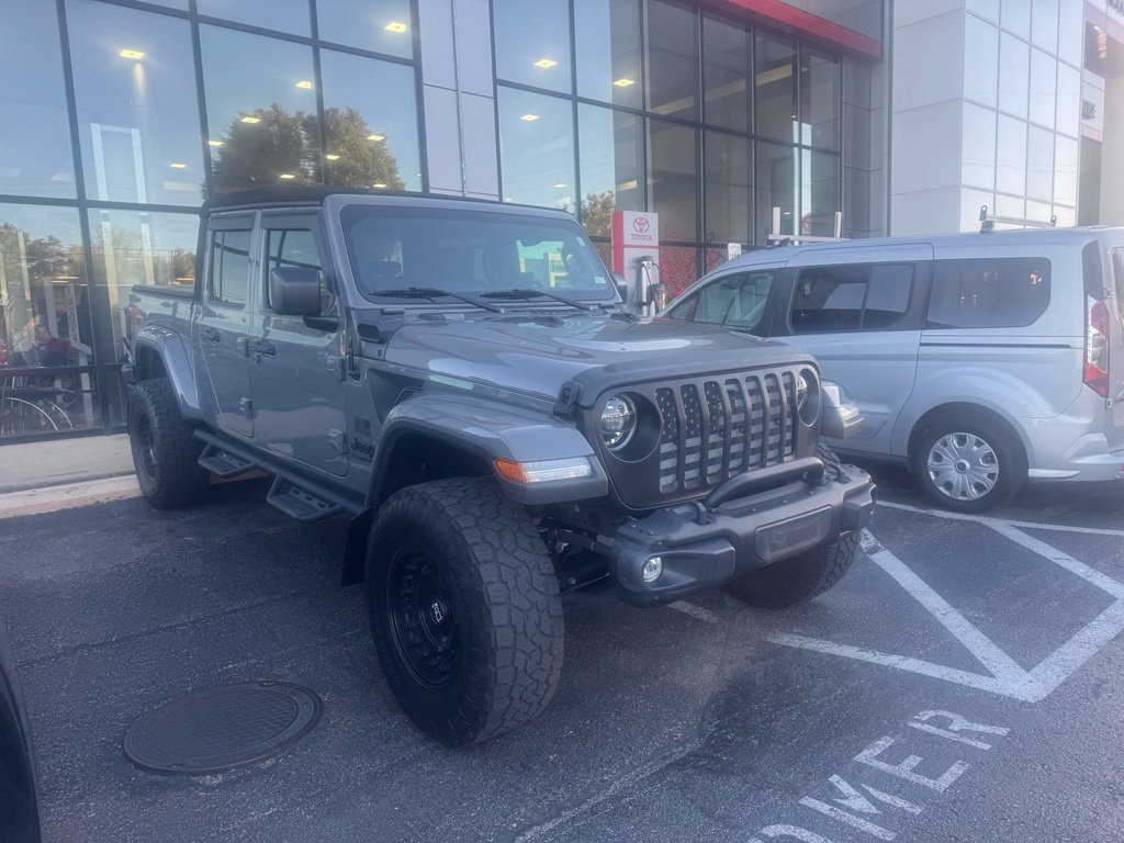 Used 2021 Jeep Gladiator Sport AWD/4WD image 4
