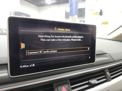 Used 2018 Audi A4 2.0T Premium AWD/4WD image 8