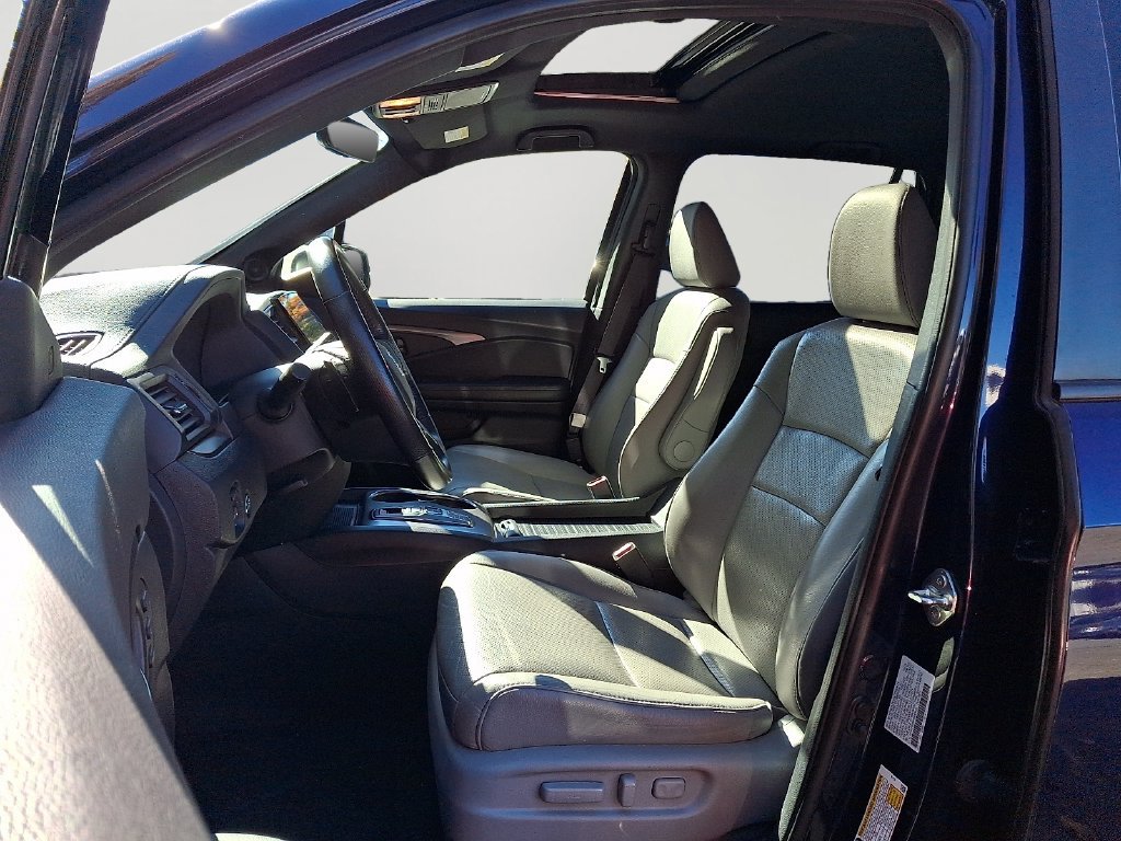 Used 2023 Honda Passport EX-L image 14