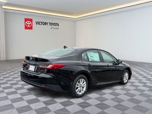 New 2026 Toyota Camry LE image 3