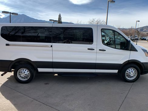 Used 2023 Ford Transit 350 XL image 6