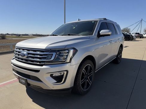 Used 2019 Ford Expedition Limited w/ Texas Edition Package image 7