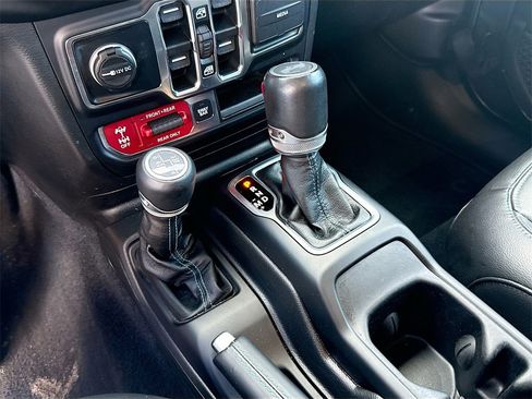 Used 2023 Jeep Wrangler Unlimited Rubicon 4xe w/ Cold Weather Group image 18