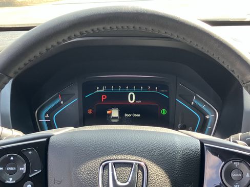 Used 2024 Honda Odyssey Elite image 23
