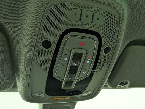 Used 2018 Audi Q7 3.0T Premium Plus w/ Premium Plus Package image 33