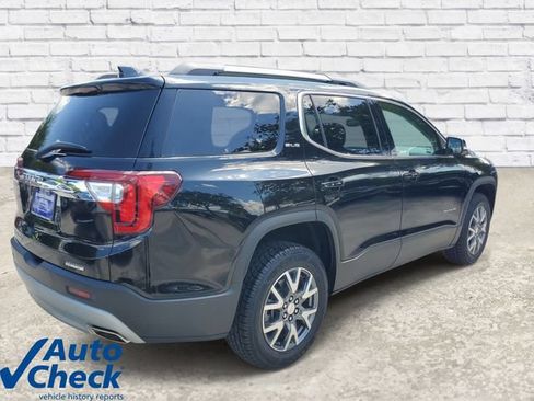 Used 2023 GMC Acadia SLE w/ Driver Convenience Package FWD image 4